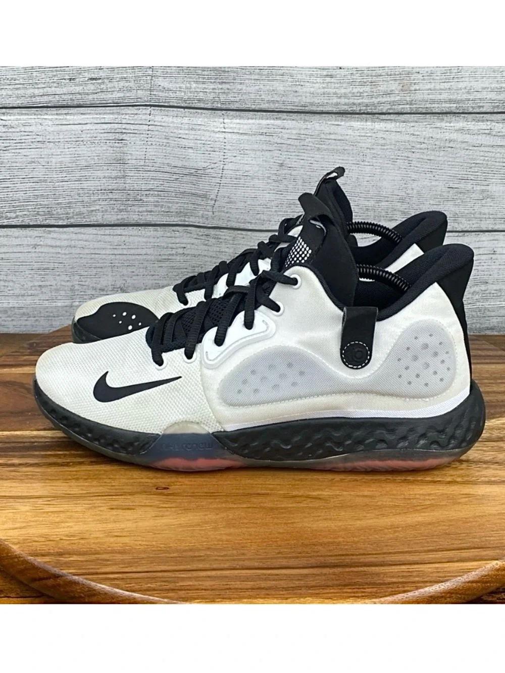 Nike KD Trey 5 VII White Bright Crimson Black Basketball Shoe AT1200-100 Men 9.5